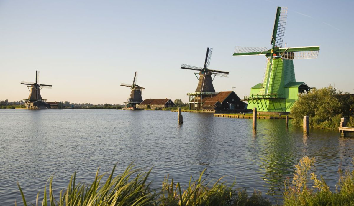 Fietsroute langs Windmolens in Nederland