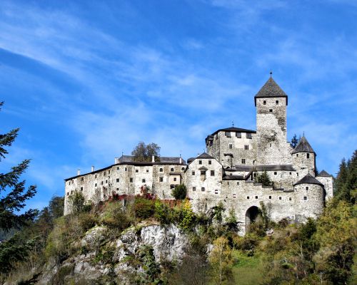 Burg Taufers