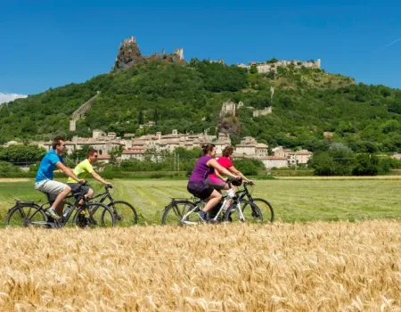 fietsers in Rhone