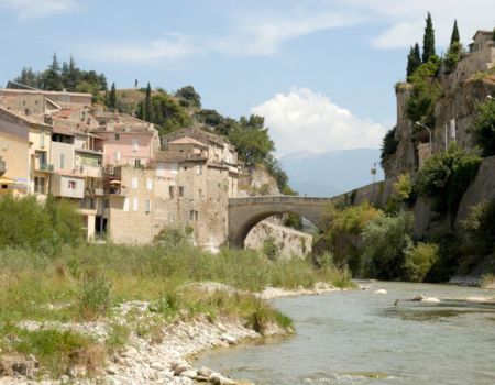 fietsen in suze la rousse