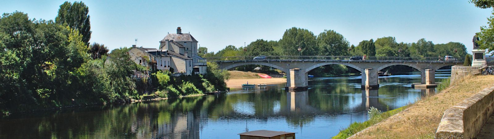 Frankrijk brug met rivier