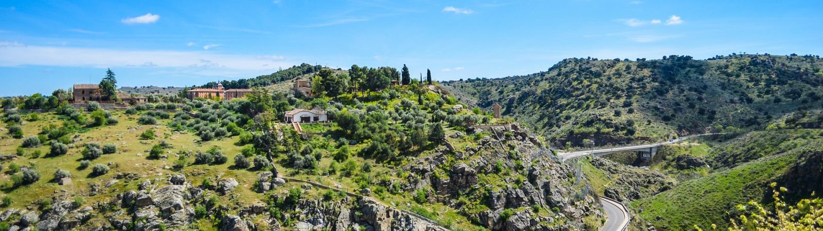 weggetje bij Toledo in Spanje